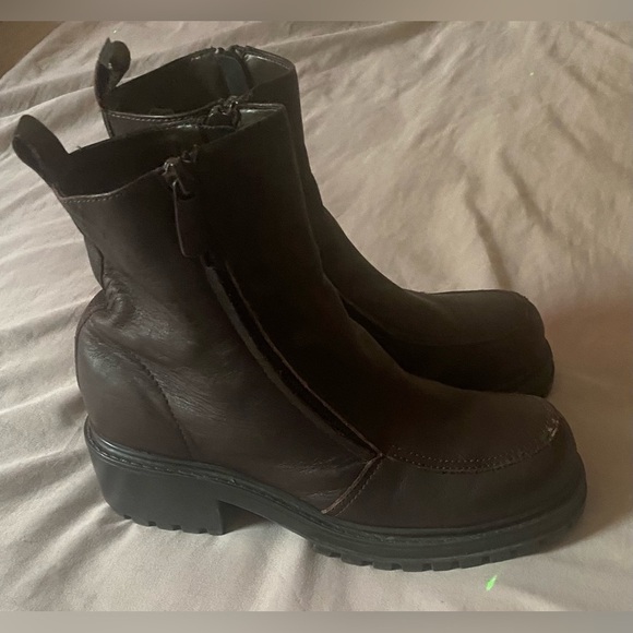 Shoes - Spirit footwear Boots